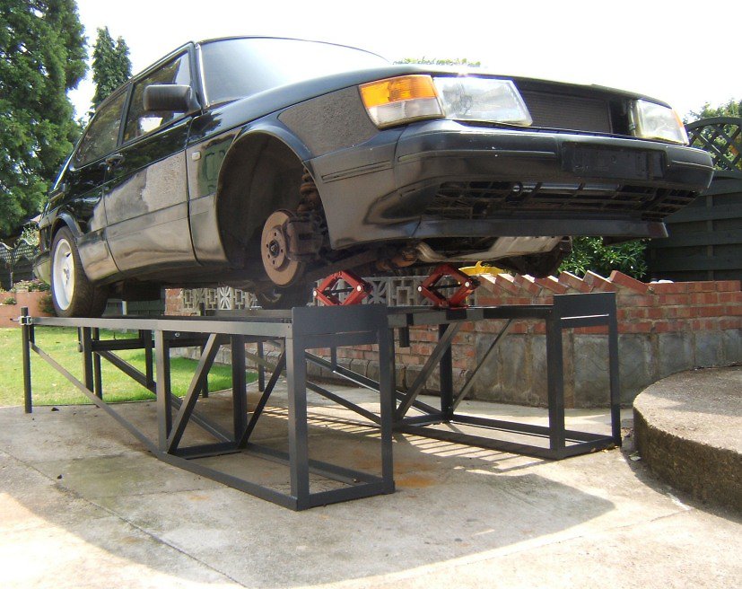 Car Ramp Plans UK. Saab 900 wheels off